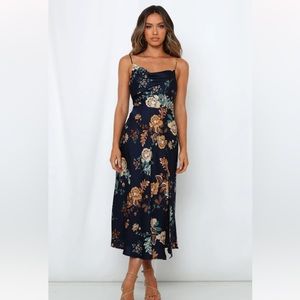 Hello Molly Floral MIDI Dress